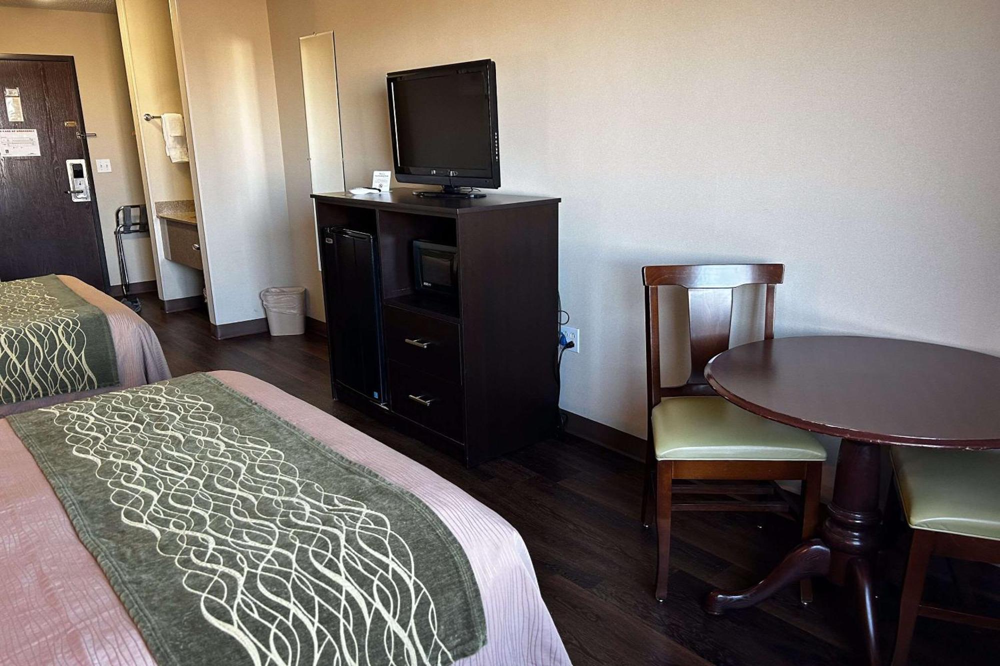 Quality Inn Goodland I-70 Dış mekan fotoğraf