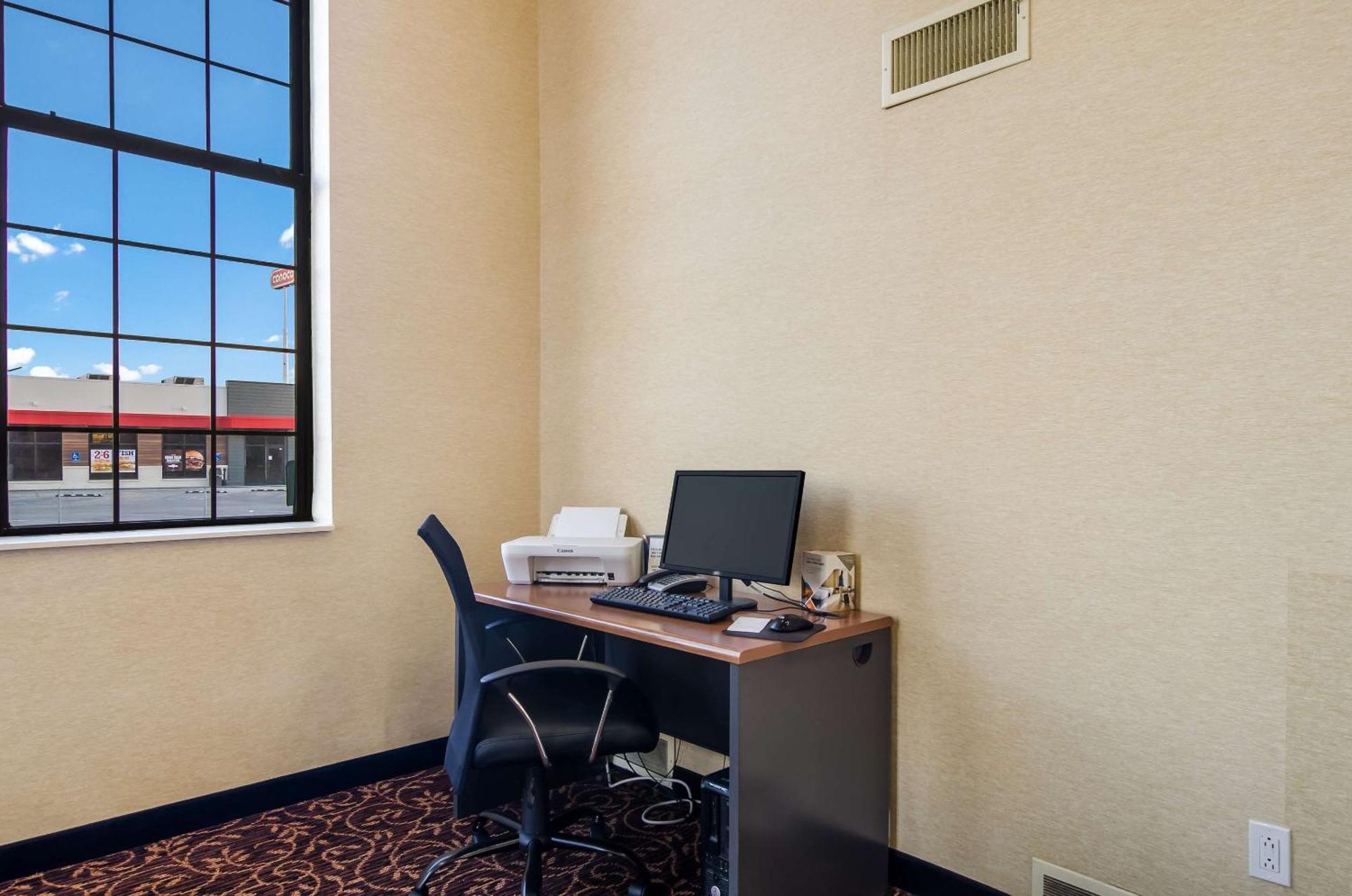 Quality Inn Goodland I-70 Dış mekan fotoğraf
